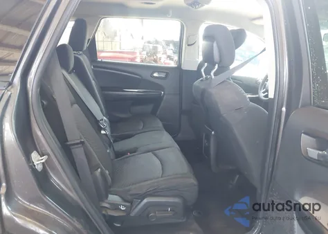 2016 Dodge Journey Sxt z USA, uszkodzony, nr VIN 3C4PDCBG8GT193901